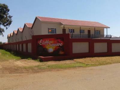 Apartment For Sale in Eloff