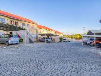 Townhouse For Sale in Meyersdal, Alberton