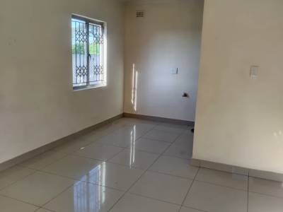 Unit for Rent - Duplex Trenance Park