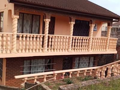 Deceased Estate for sale&nbsp;Bottlebrush crescent, Crossmoor, Road 1104.&nbsp; 950k&nbsp; negotiable. Immediate
