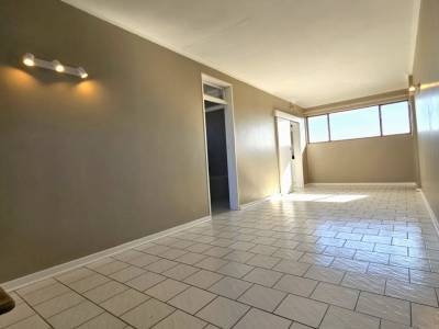 1 Bedroom Apartment for Sale &ndash; Athlone Park Amanzimtoti